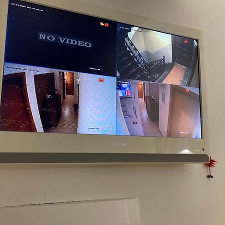 4Stanze Hotel Napoli Eksteriør billede