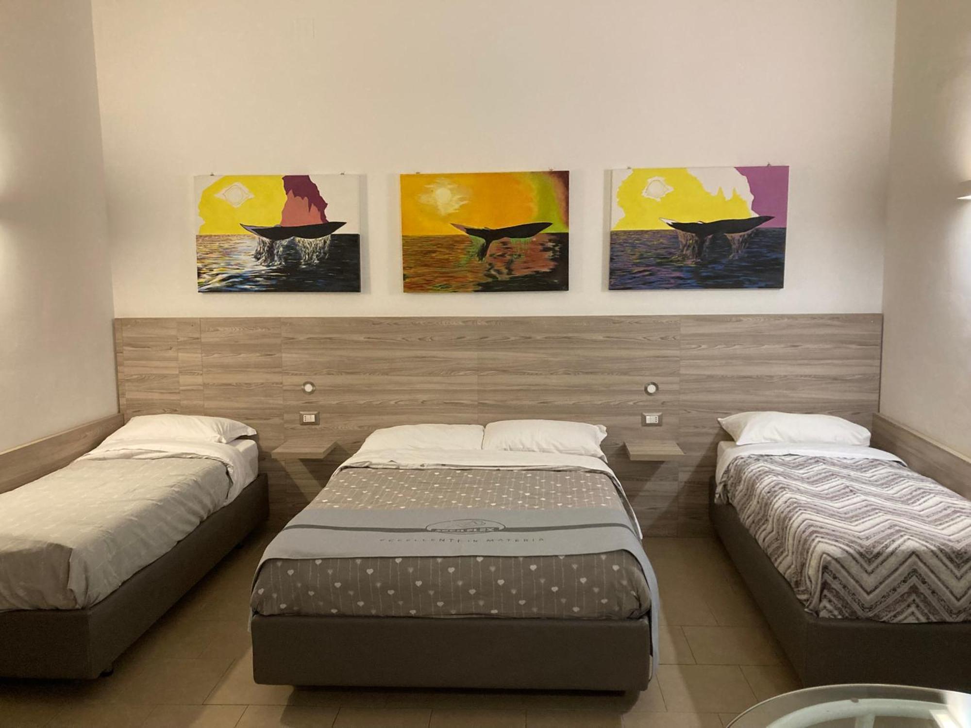 4Stanze Hotel Napoli Eksteriør billede