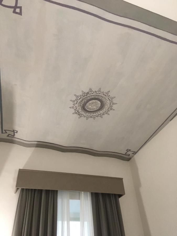 4Stanze Hotel Napoli Eksteriør billede
